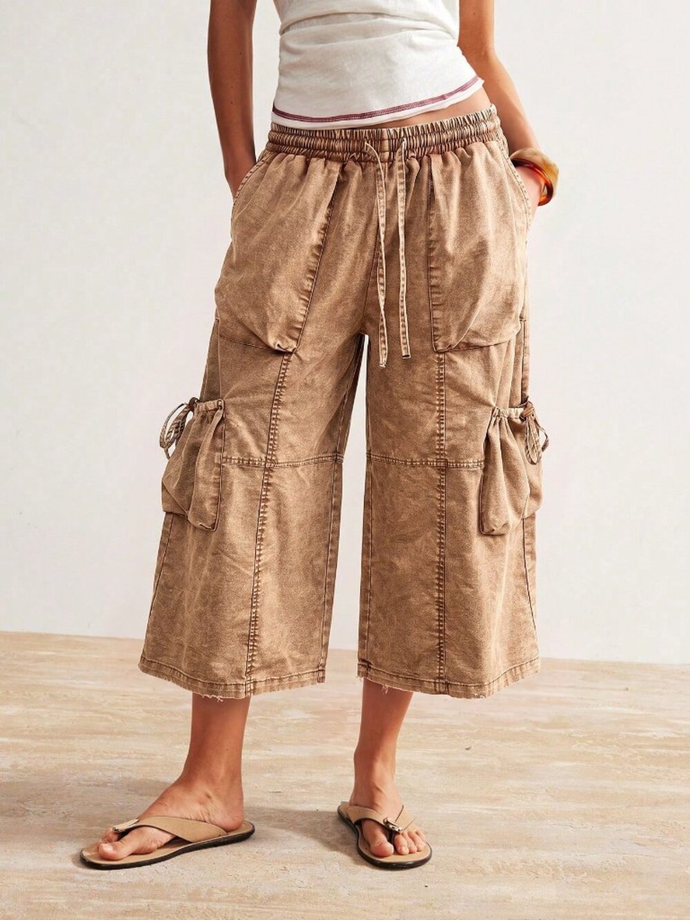 Brown Casual Women's Woven Capri Length Pants - Picture 7 of 7